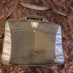 Swiss Gear lightweight multiple compartments